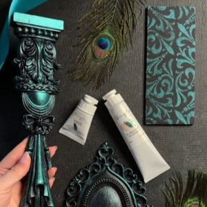 3 ChromaflexTurquoisePeacockFlatlay 11